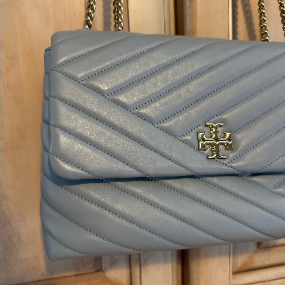 NWOT Tory Burch Kira Convertible Shoulder Bag - Gray Heron - Picture 4 of 10